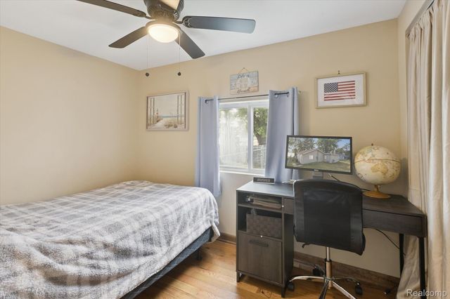 6111 Loud Drive, Oscoda Charter Township, MI 48750