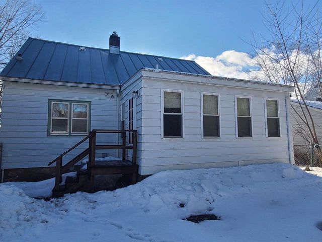 448 WALKER STREET, Stevens Point, WI 54481