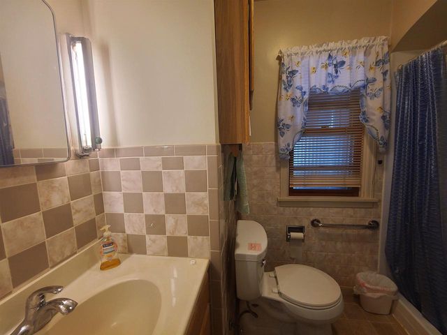 448 WALKER STREET, Stevens Point, WI 54481