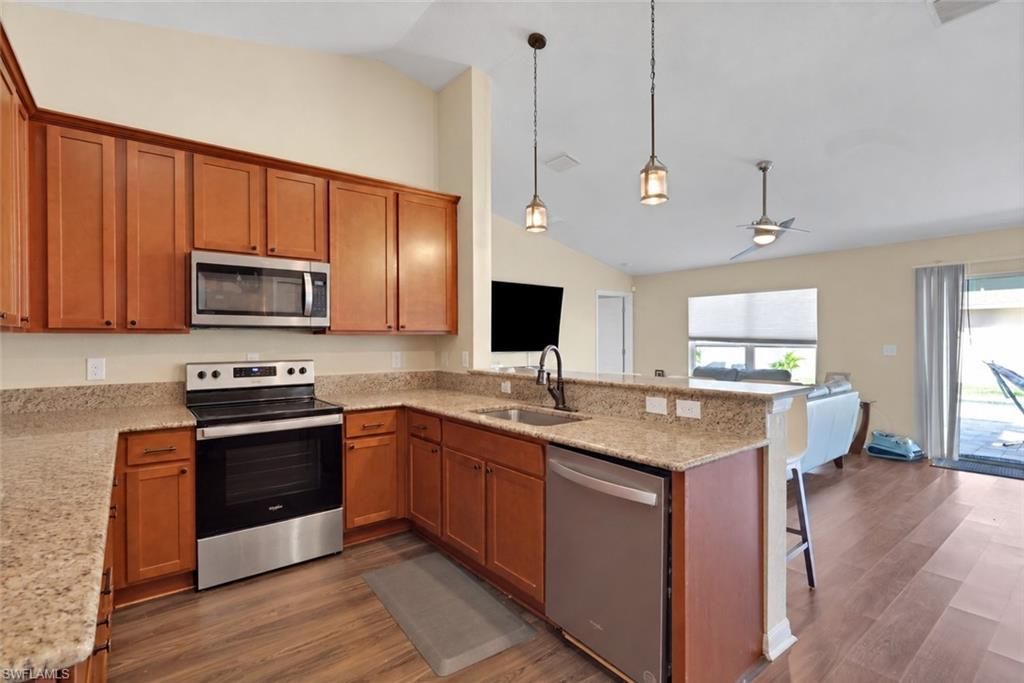 327 SW 31st ST, CAPE CORAL, FL 33914 — photo 5