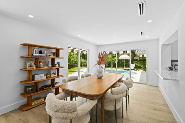 7710 W Lake Drive, Lake Clarke Shores, FL 33406