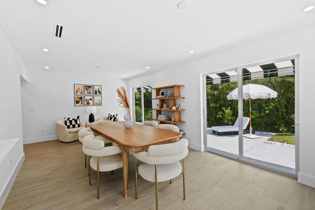 7710 W Lake Drive, Lake Clarke Shores, FL 33406