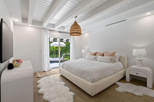 7710 W Lake Drive, Lake Clarke Shores, FL 33406