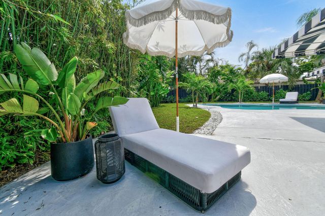 7710 W Lake Drive, Lake Clarke Shores, FL 33406