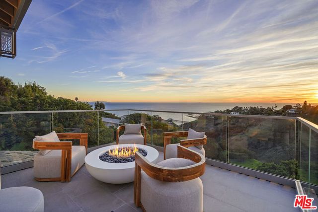 3140 Sweetwater Mesa Road, Malibu, CA 90265