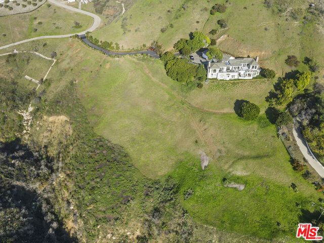 3140 Sweetwater Mesa Road, Malibu, CA 90265