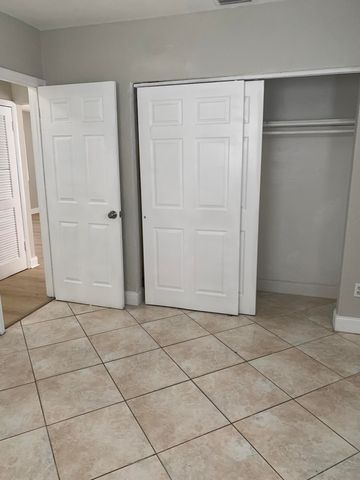 240 NW 38th Avenue, Lauderhill, FL 33311