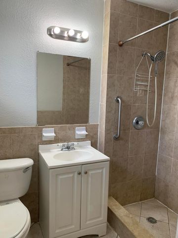 240 NW 38th Avenue, Lauderhill, FL 33311