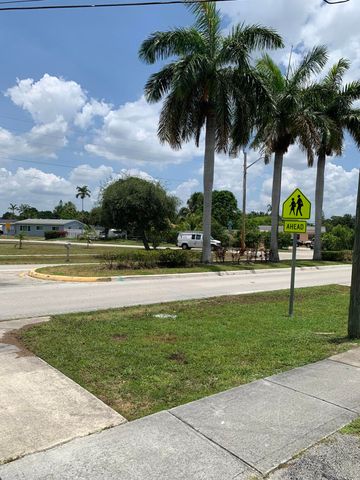 240 NW 38th Avenue, Lauderhill, FL 33311