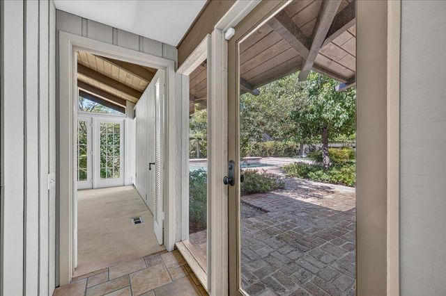6687 N Woodson Avenue, Fresno, CA 93711
