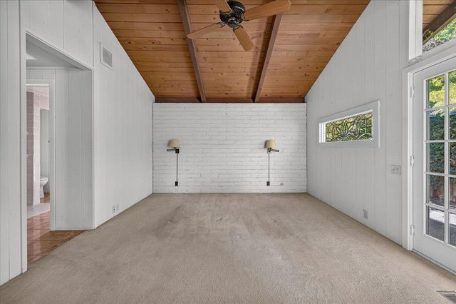 6687 N Woodson Avenue, Fresno, CA 93711