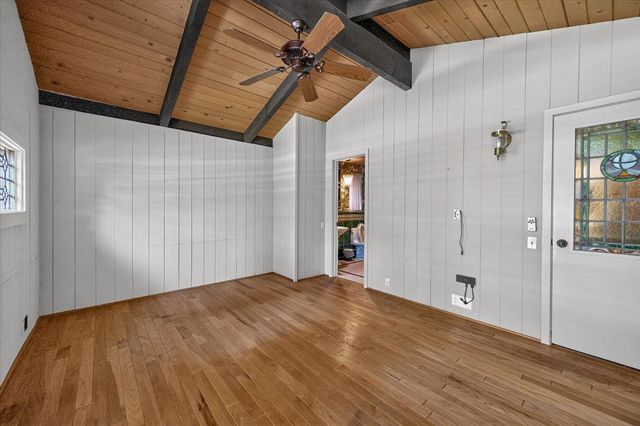 6687 N Woodson Avenue, Fresno, CA 93711
