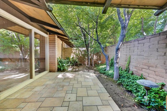 6687 N Woodson Avenue, Fresno, CA 93711