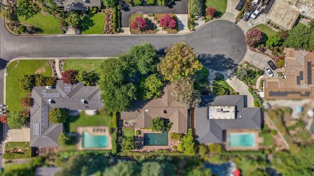 6687 N Woodson Avenue, Fresno, CA 93711