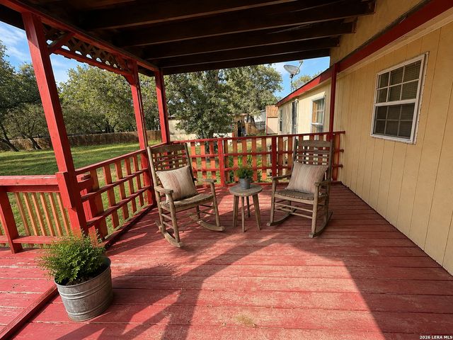 1935 Hickory Way, San Antonio, TX 78264