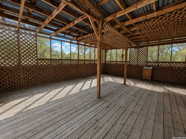 1935 Hickory Way, San Antonio, TX 78264