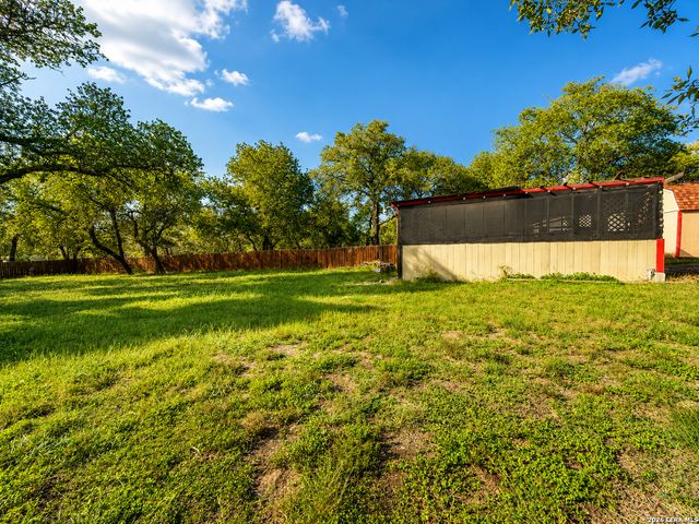 1935 Hickory Way, San Antonio, TX 78264
