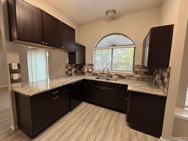 10206 Barron, San Antonio, TX 78245