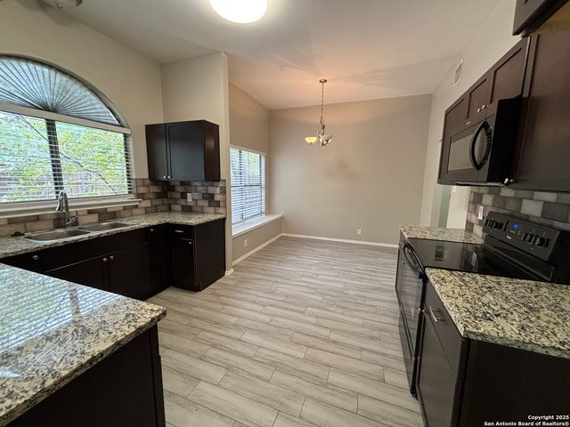 10206 Barron, San Antonio, TX 78245