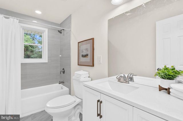 444 RUTH RD, Arnold, MD 21012