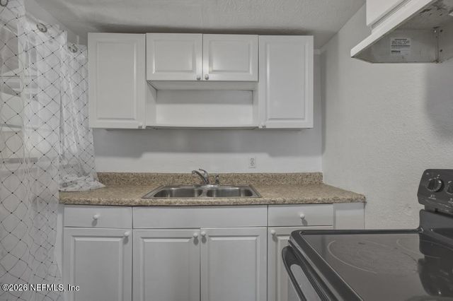 1216 W 24TH Street, Jacksonville, FL 32209