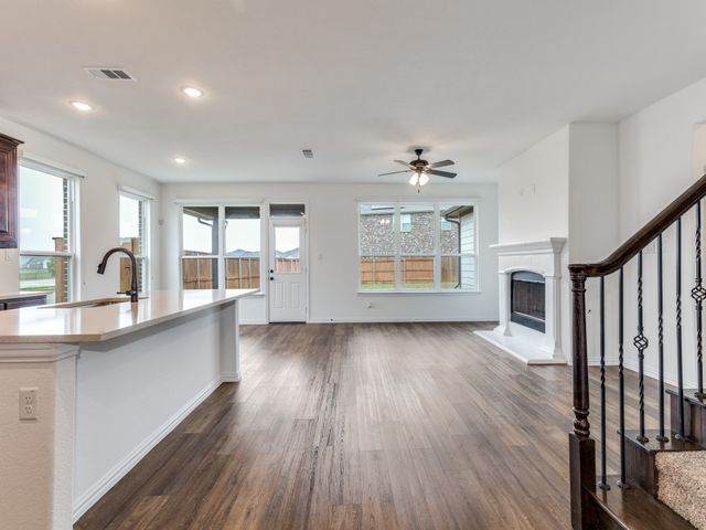 2001 Sun Star Drive, Haslet, TX 76052