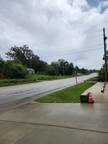 2625 Dalton Pike SE, Cleveland, TN 37323
