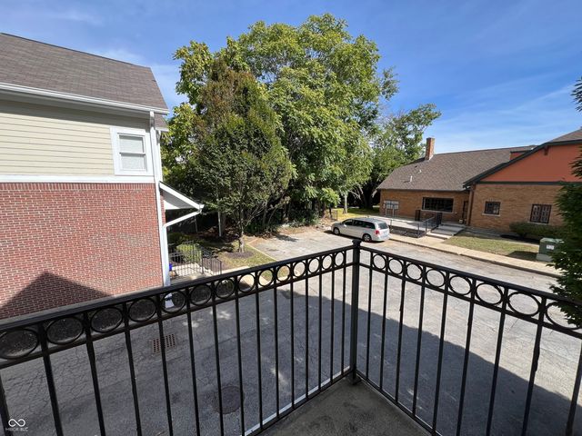 632 E 11th Street, Indianapolis, IN 46202