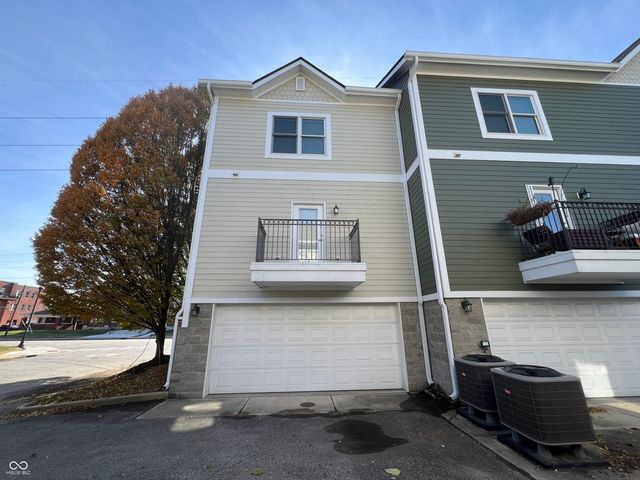 632 E 11th Street, Indianapolis, IN 46202