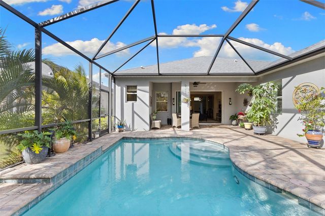 6343 LAUREL WOOD RUN, Sarasota, FL 34243