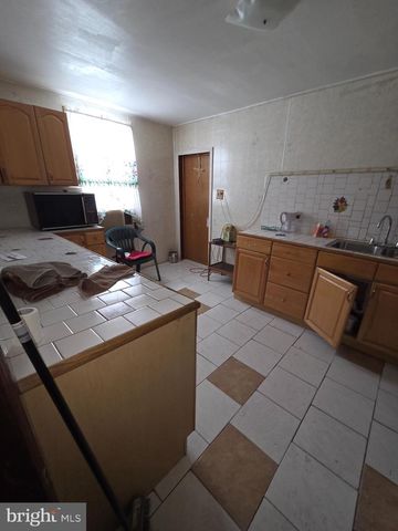 329 39TH ST N, Pennsauken, NJ 08110