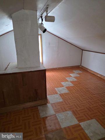 329 39TH ST N, Pennsauken, NJ 08110