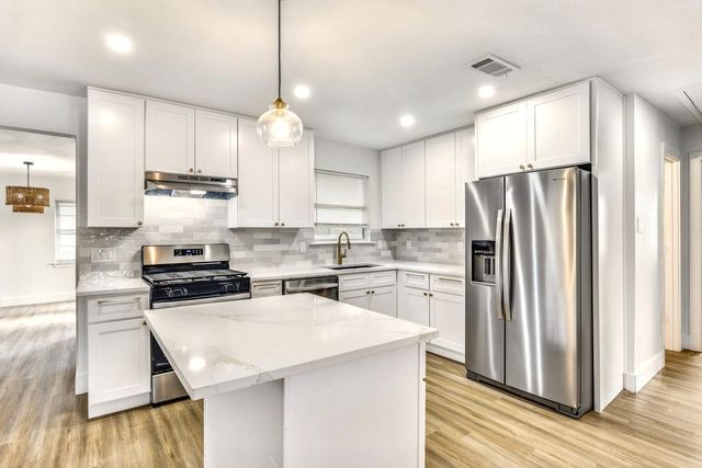 9942 Santa Garza Drive, Dallas, TX 75228