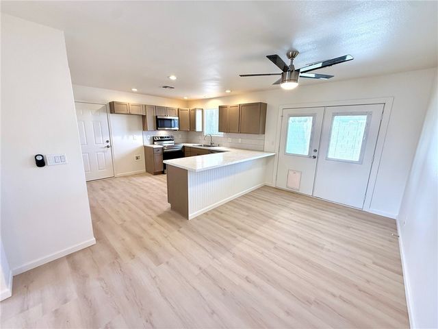 3765 Henry Fonda Way, Kingman, AZ 86409