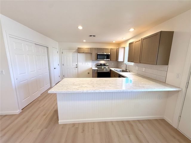 3765 Henry Fonda Way, Kingman, AZ 86409