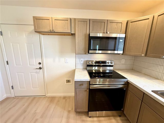 3765 Henry Fonda Way, Kingman, AZ 86409