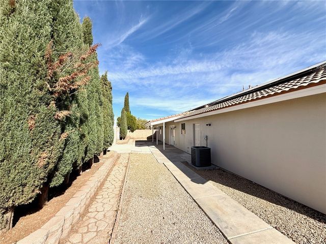 3765 Henry Fonda Way, Kingman, AZ 86409