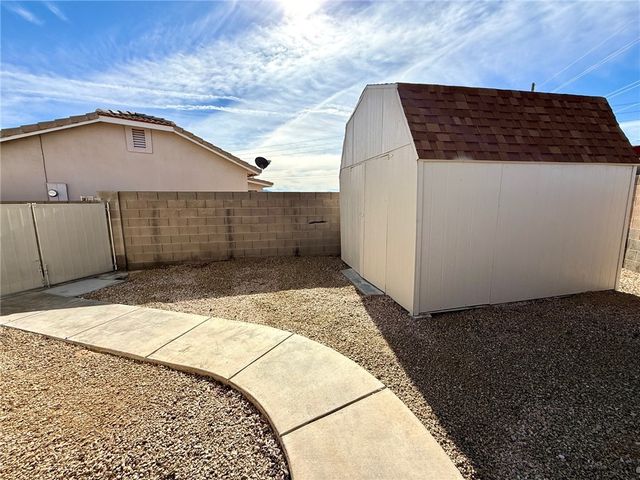 3765 Henry Fonda Way, Kingman, AZ 86409