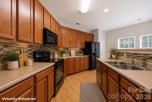 6207 Blue Ash Lane, Charlotte, NC 28215