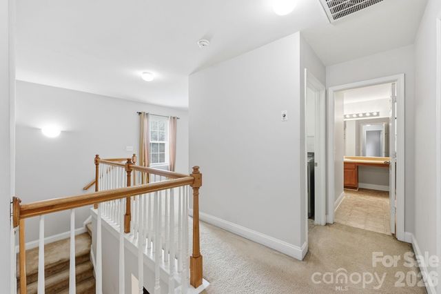 6207 Blue Ash Lane, Charlotte, NC 28215