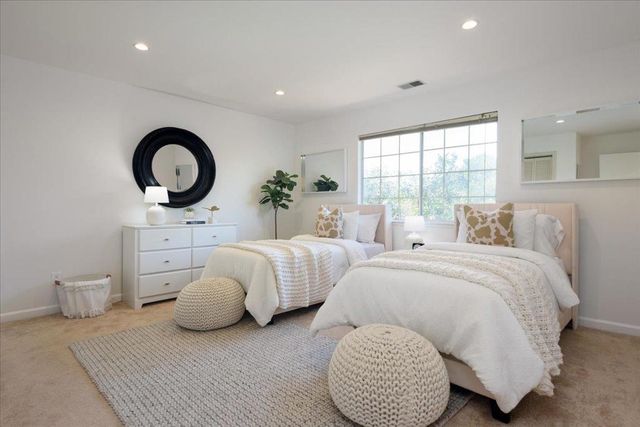 203 Sylvan Way, Redwood City, CA 94062