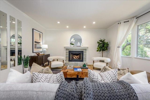 203 Sylvan Way, Redwood City, CA 94062