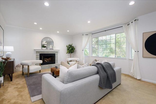 203 Sylvan Way, Redwood City, CA 94062