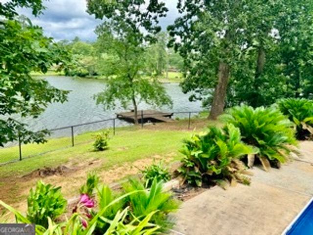 70 Circle Drive, Hampton, GA 30228