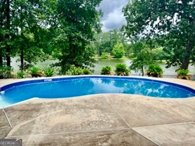 70 Circle Drive, Hampton, GA 30228