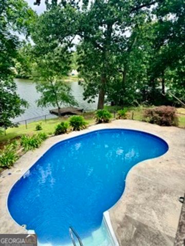 70 Circle Drive, Hampton, GA 30228