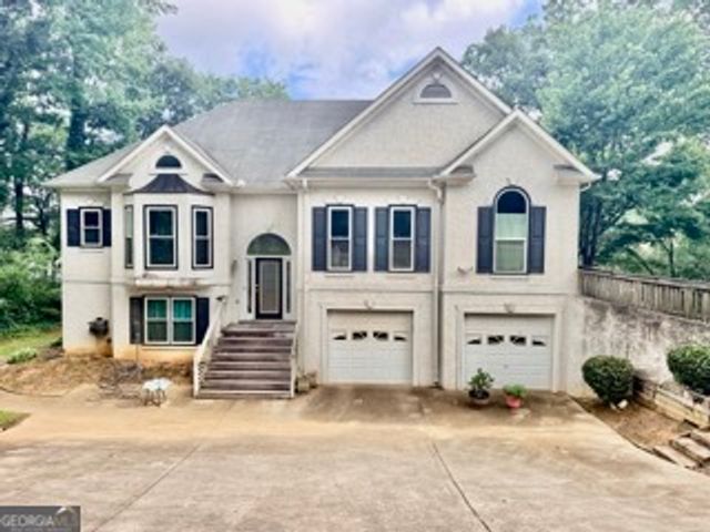 70 Circle Drive, Hampton, GA 30228