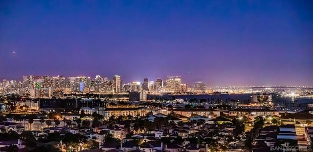 2035 Evergreen St, San Diego, CA 92106