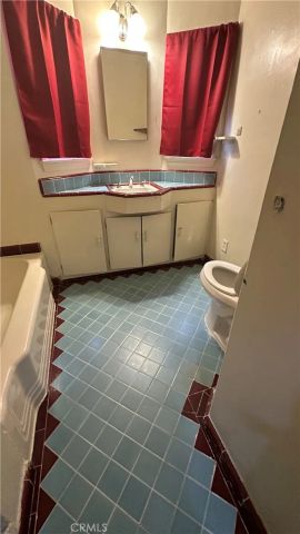 1888 Orchard, Merced, CA 95340