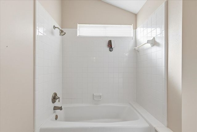 22 One Main Place, Benbrook, TX 76126